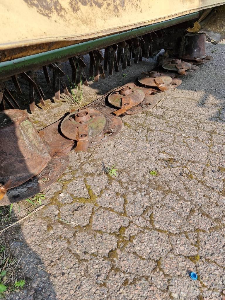 Krone AM 243 cv Кондиционери за косачки