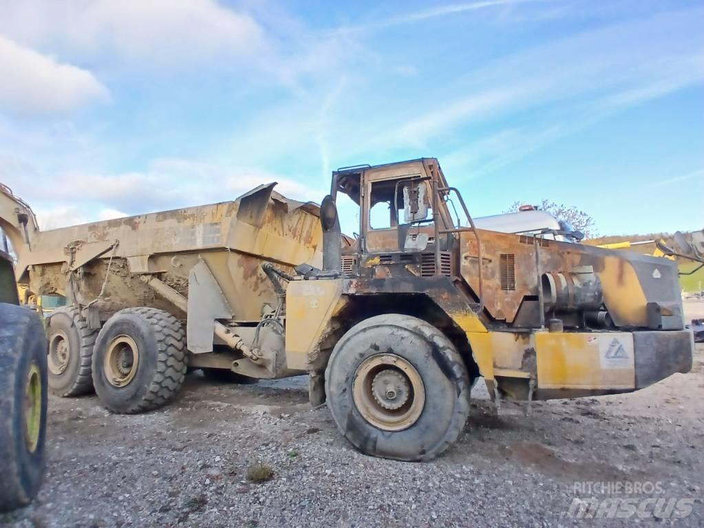 Komatsu HM 300-2 Дъмпери/моторни превозни средства