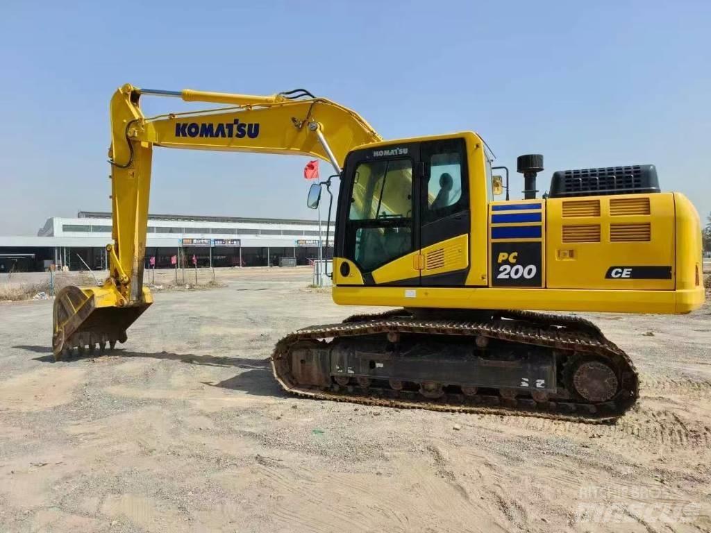 Komatsu PC 200-11 Верижен екскаватор