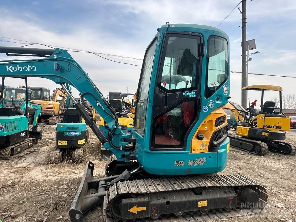 Kubota U -30 Мини екскаватори < 7 т