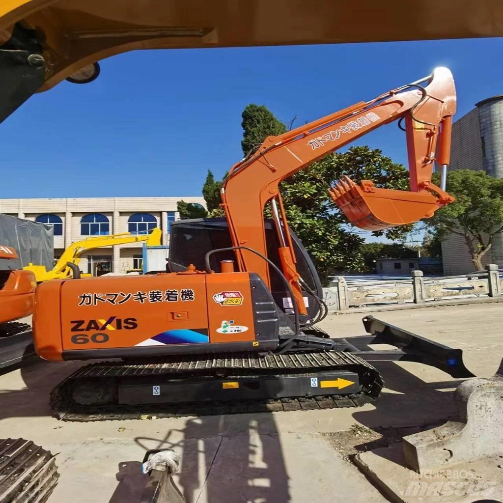 Hitachi ZX 60 Мини екскаватори < 7 т