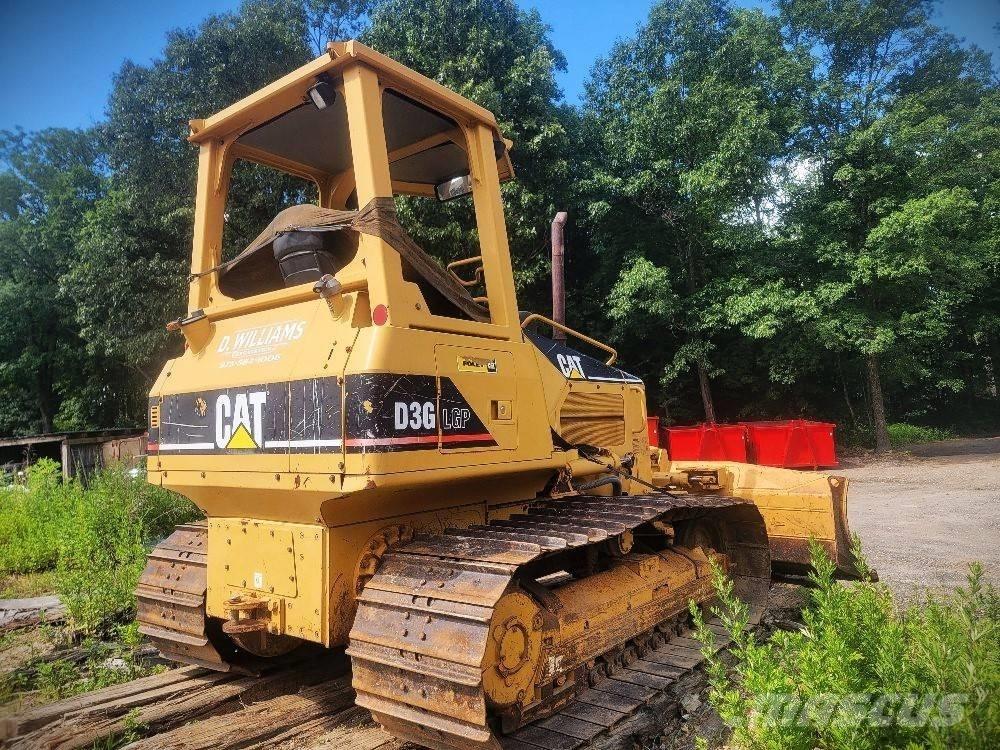 CAT D 3 G LGP Верижни булдозери
