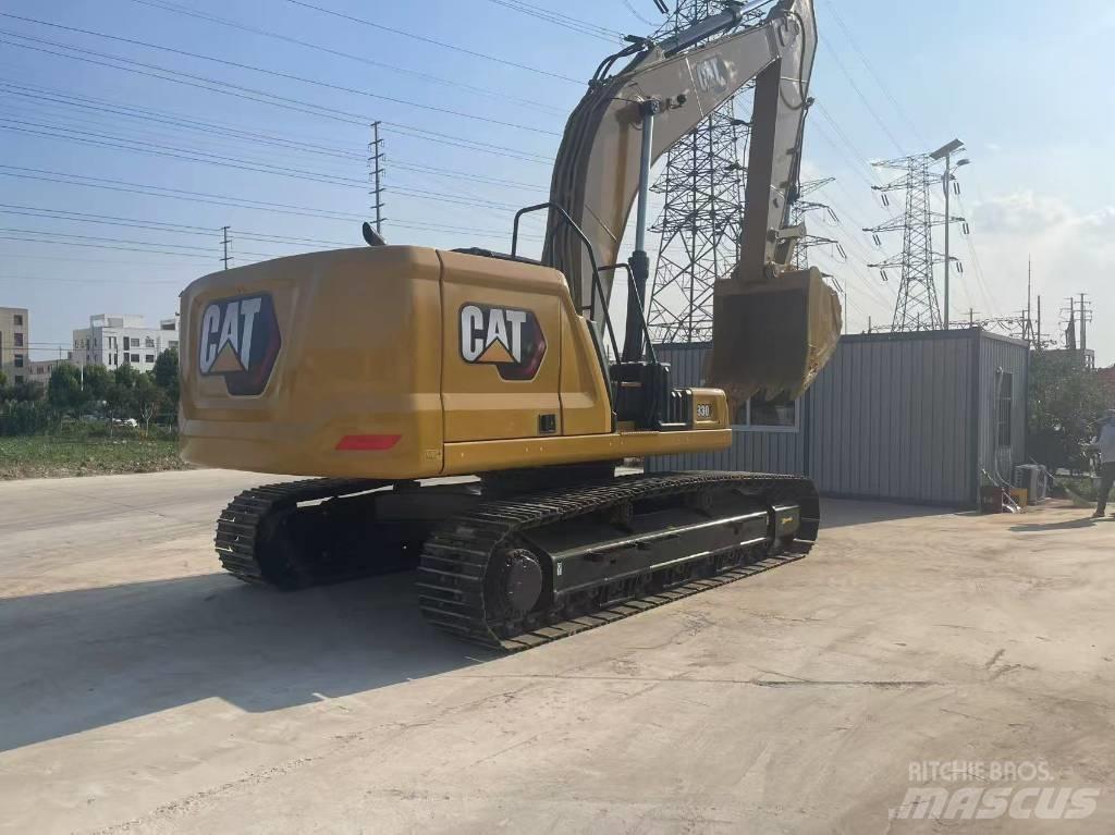 CAT 330 Верижен екскаватор