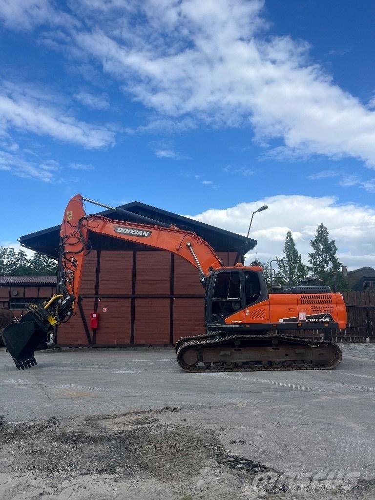 Doosan DX 255 LC-5 Верижен екскаватор