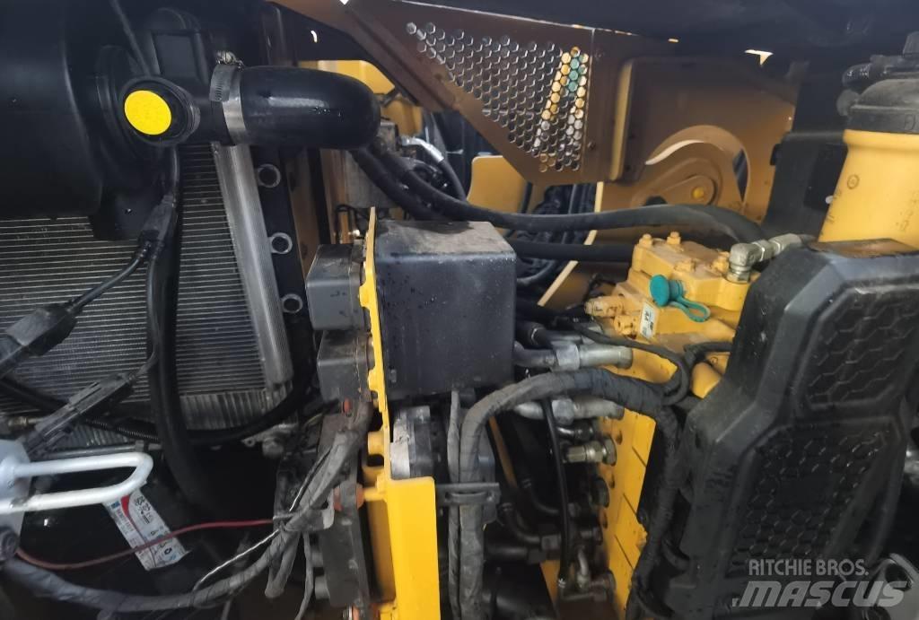 CAT 310 Верижен екскаватор