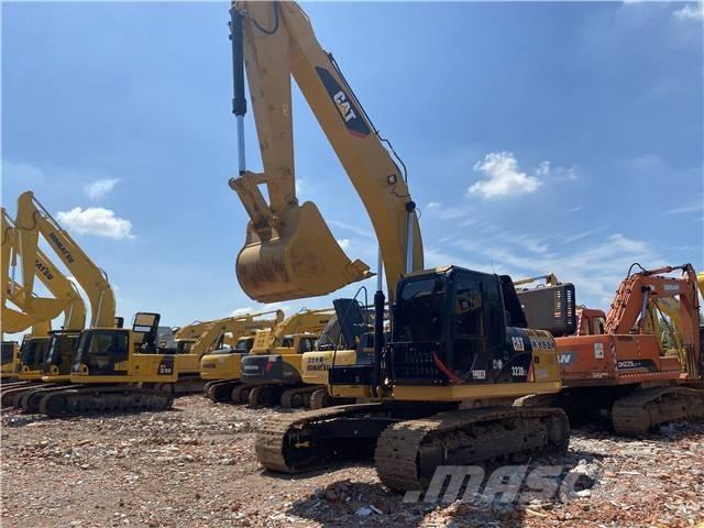 CAT 323D2L Верижен екскаватор