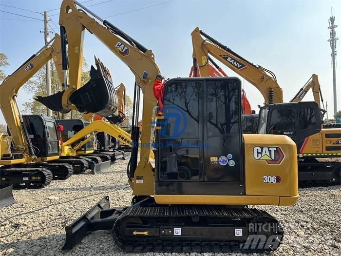 CAT 306E Мини екскаватори < 7 т