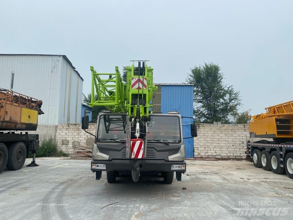Zoomlion QY50V Всъдеходни кранове