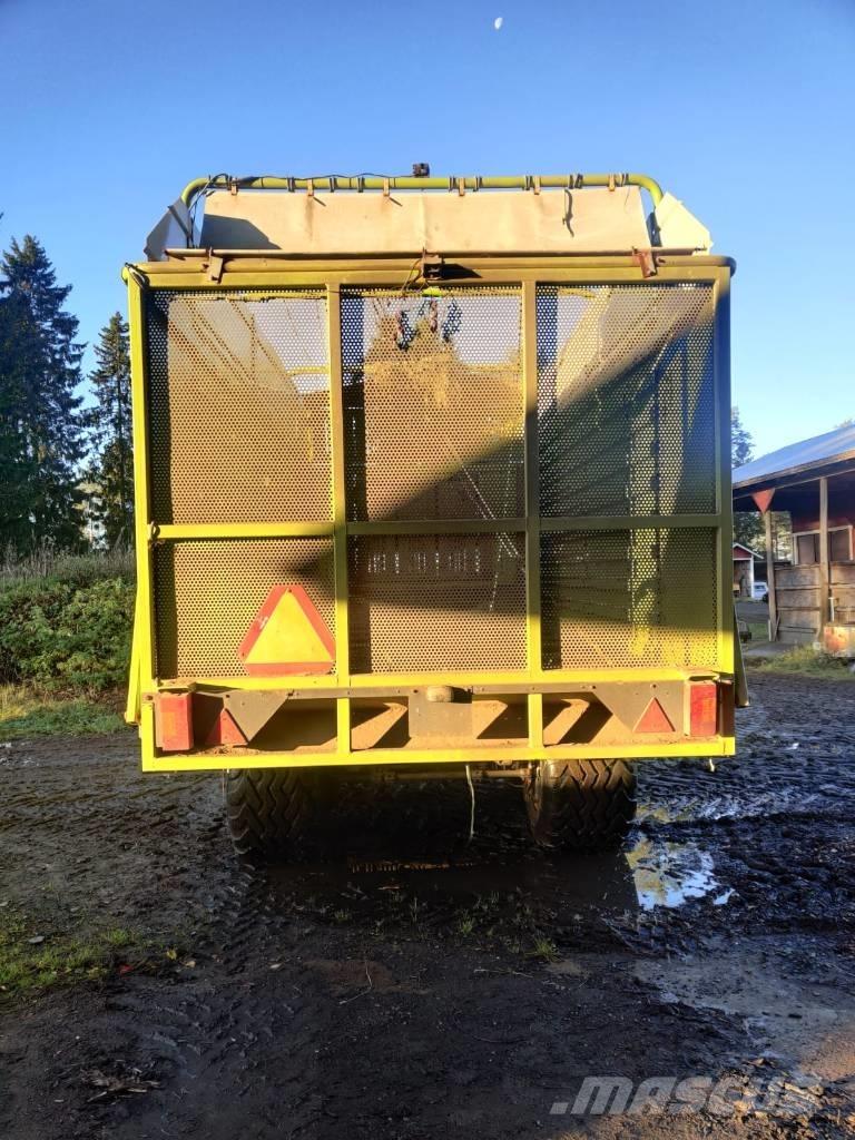CLAAS Quantum 4700 P Самотаварещи ремаркета