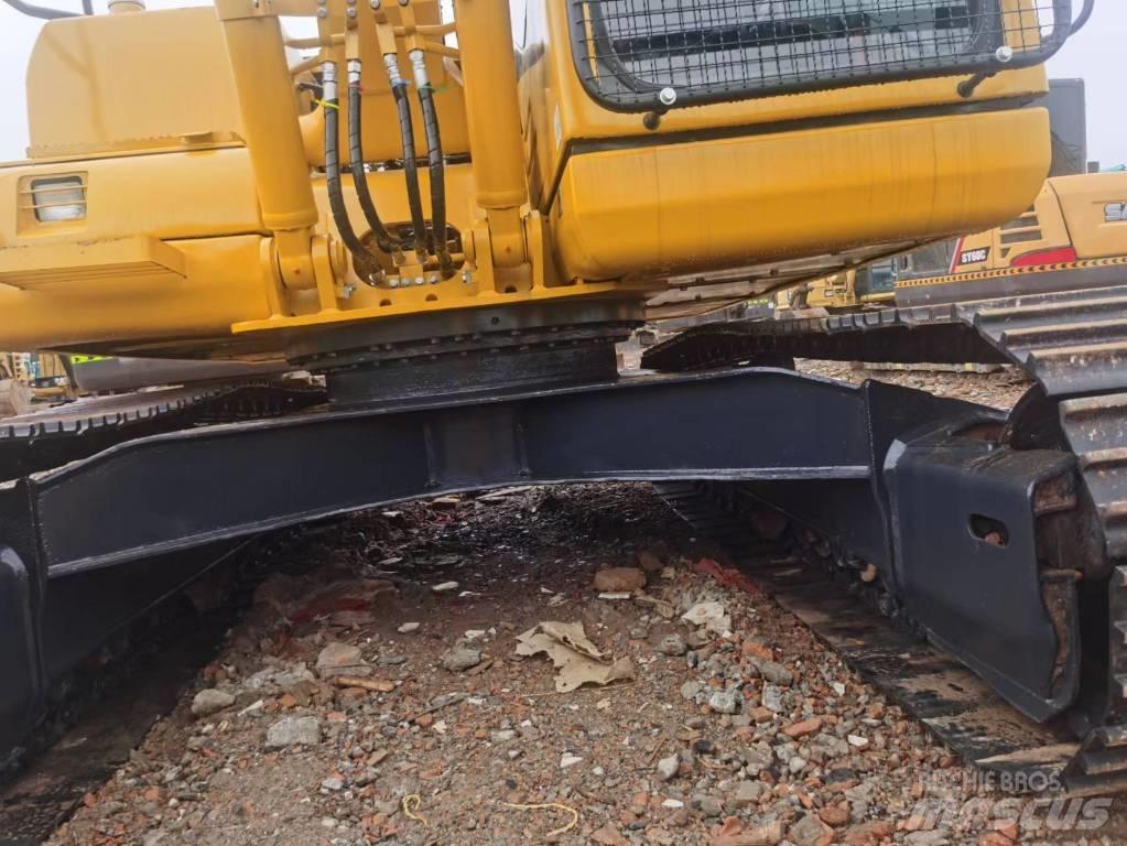 Komatsu PC 130 Средни екскаватори 7т - 12т