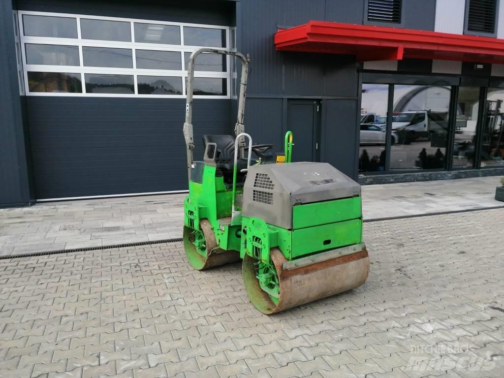Bomag BW 100 Двойни барабанни ролки

