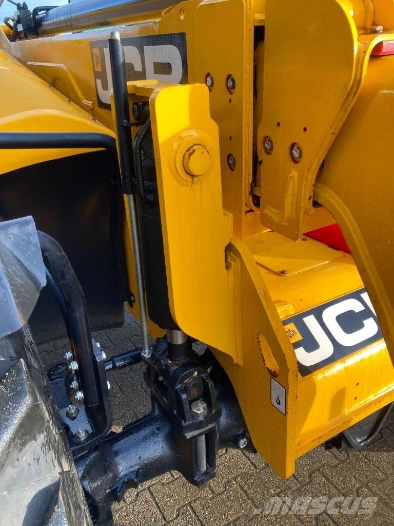 JCB 535-95 Телескопични товарачи
