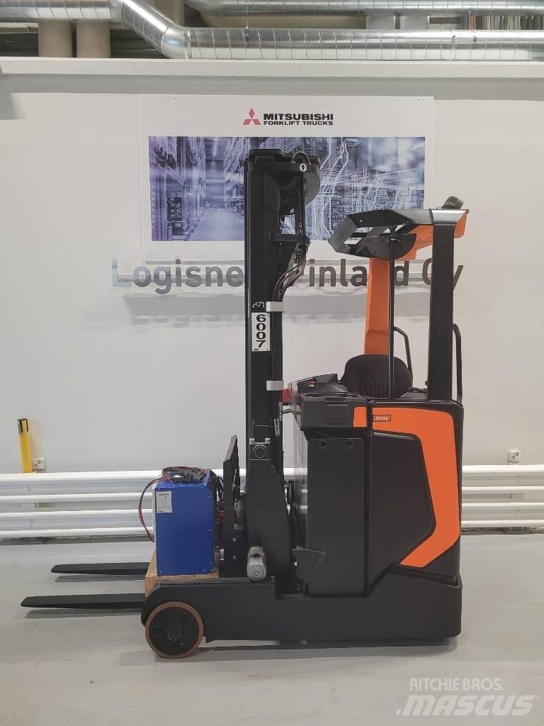 Rocla HSF16 Ретрак/ Високоповдигач с изместване на вилката напред
