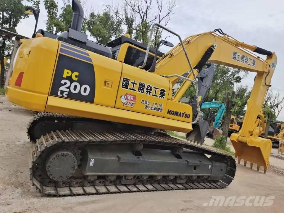 Komatsu PC 200-8 Верижен екскаватор