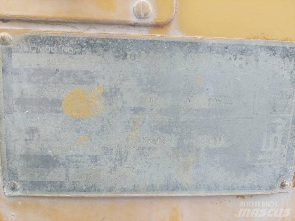 CMI RS-800 Уплътнители за почва
