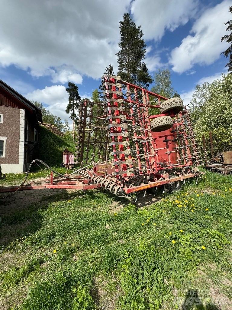 Potila Maxer 1000 Брани