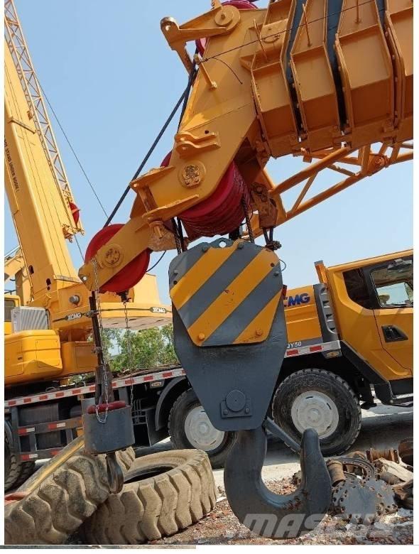 XCMG QY 70 K Всъдеходни кранове