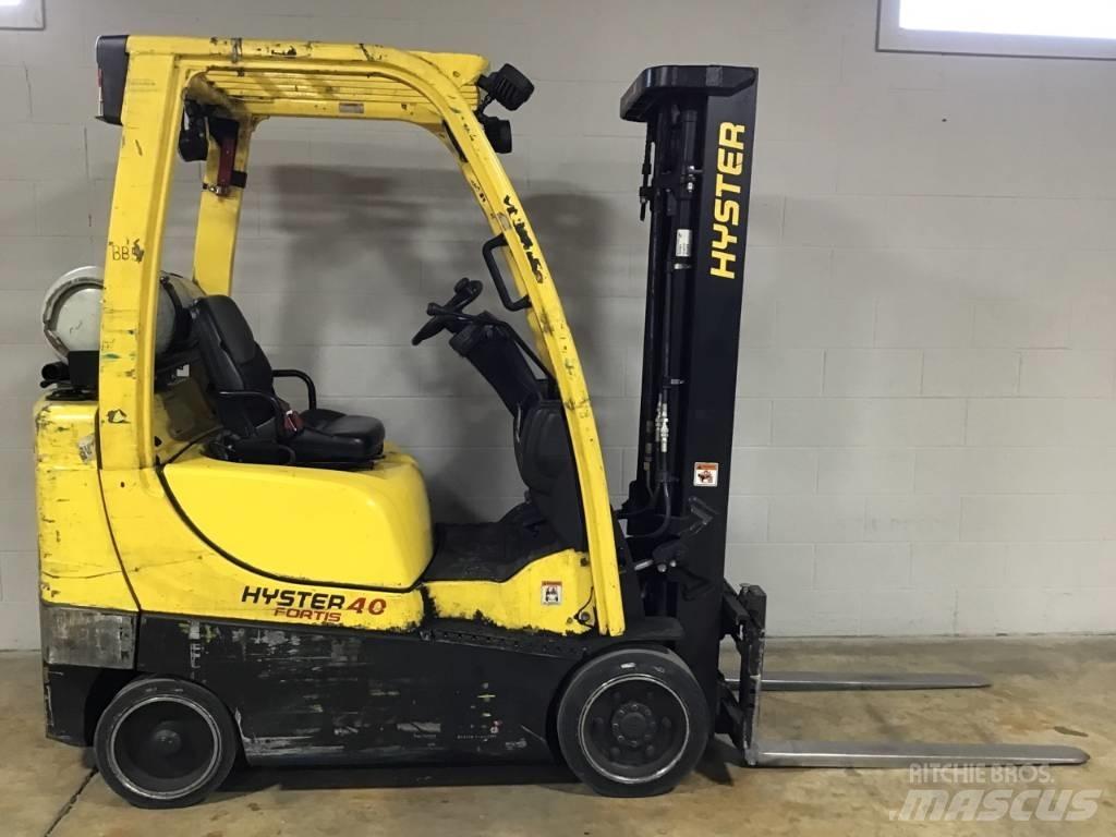 Hyster S 40 FT S Вилични кари-повдигачи - други