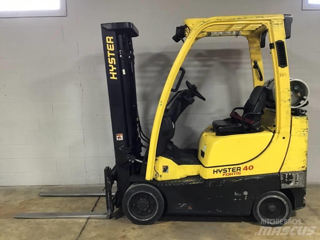 Hyster S 40 FT S Вилични кари-повдигачи - други