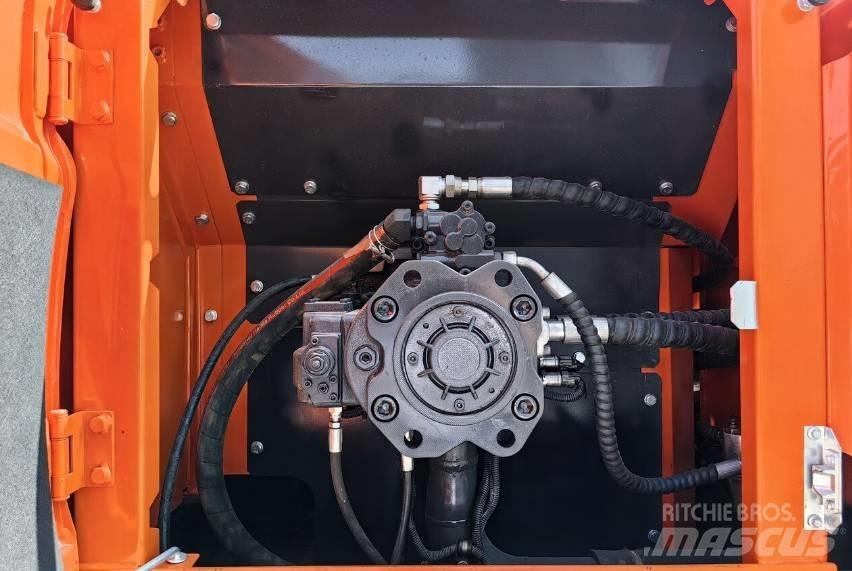 Doosan DX300 Верижен екскаватор