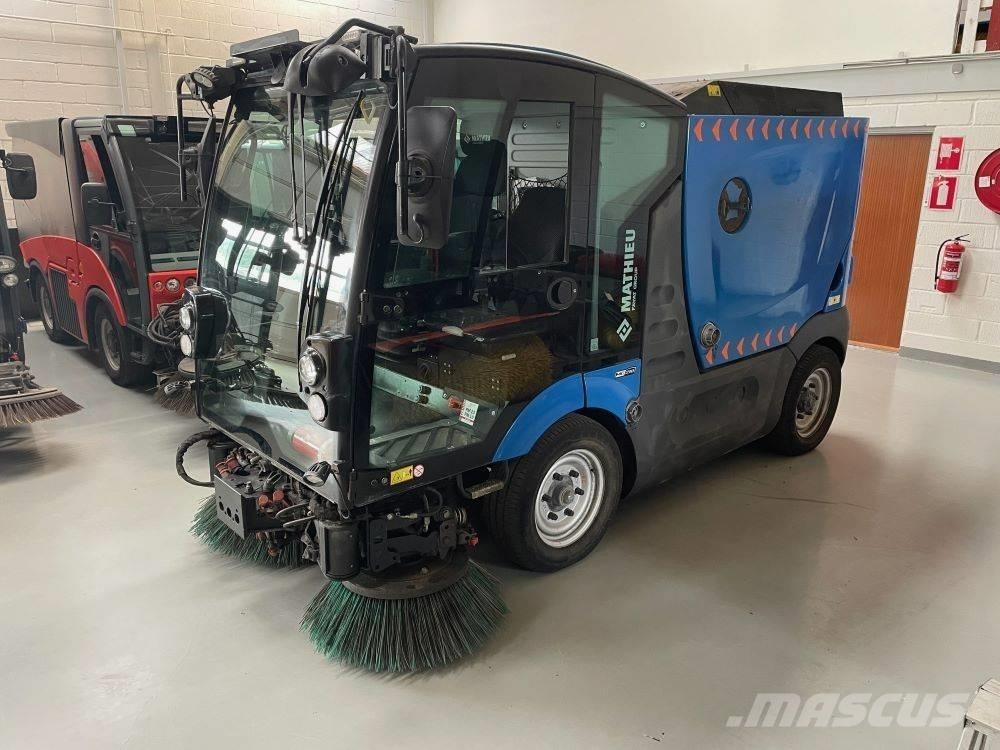 Azura Mathieu MC210 Автоматични метачки с четки
