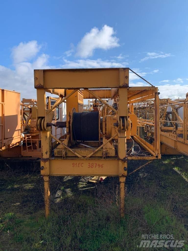 Liebherr 91 EC Мачтови кранове