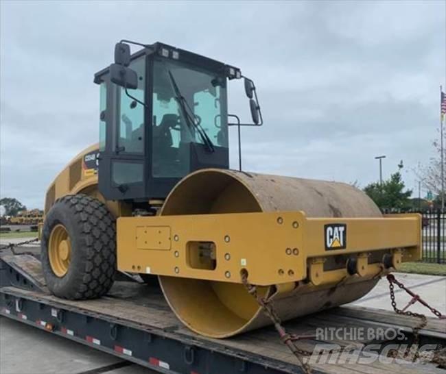 CAT CS 54 B Еднобарабанни ролки
