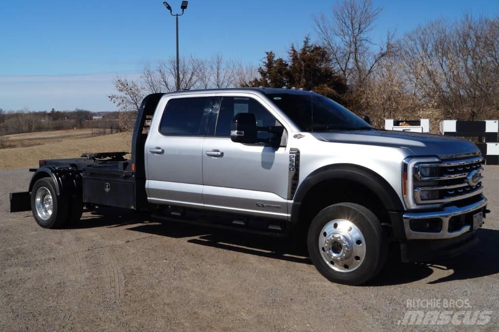 Ford F 550 SD Lariat Шаси кабини