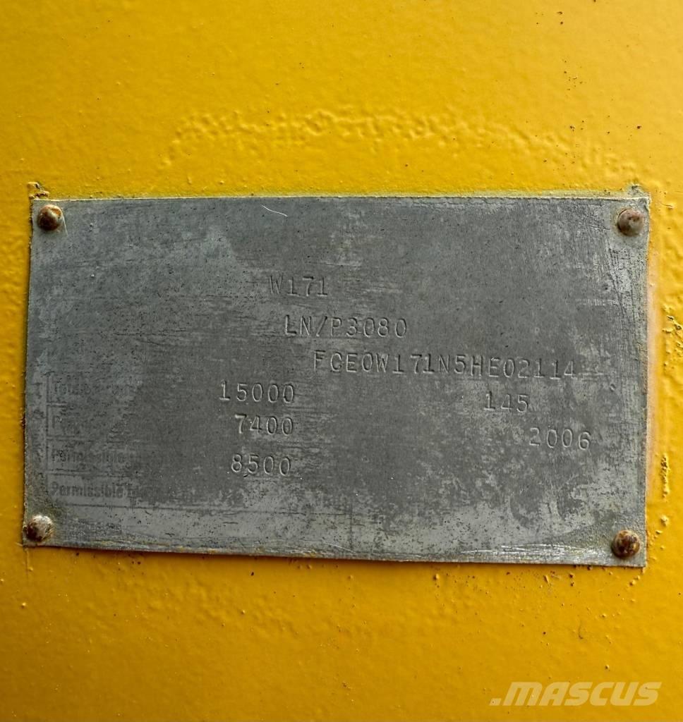 New Holland W 170 Колесни товарачи