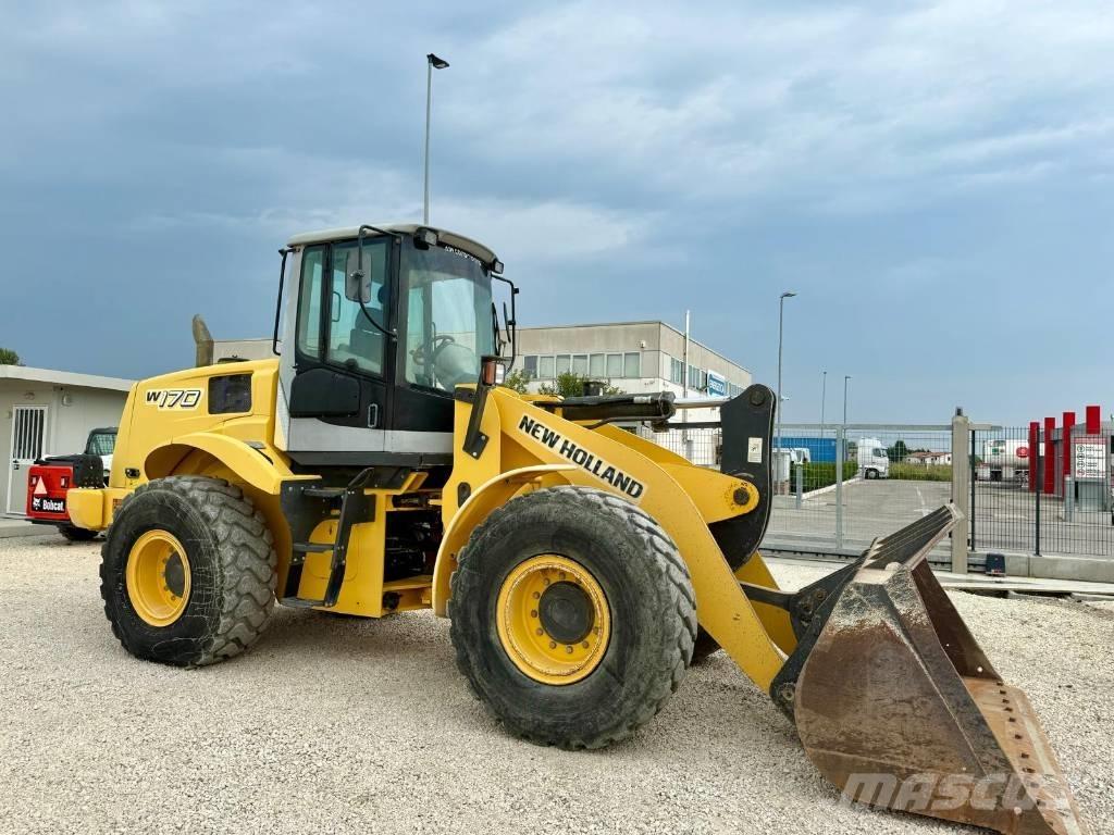 New Holland W 170 Колесни товарачи