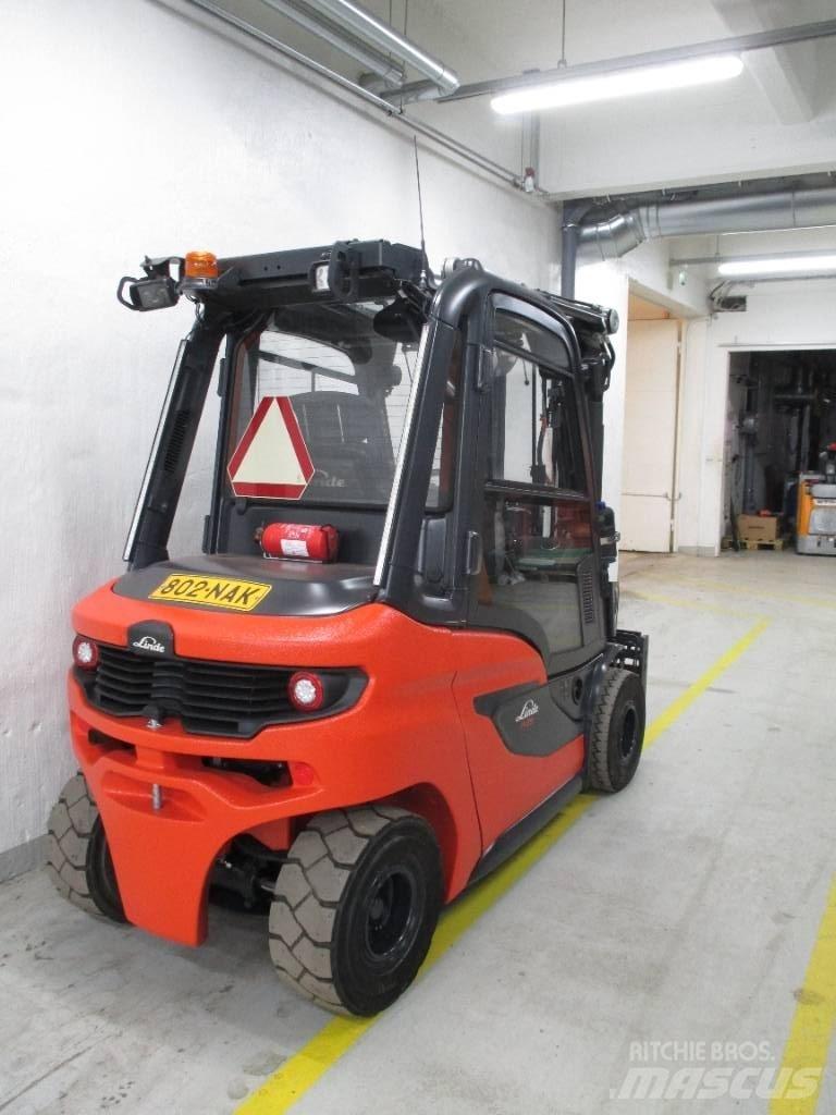 Linde H25D Дизелови камиони