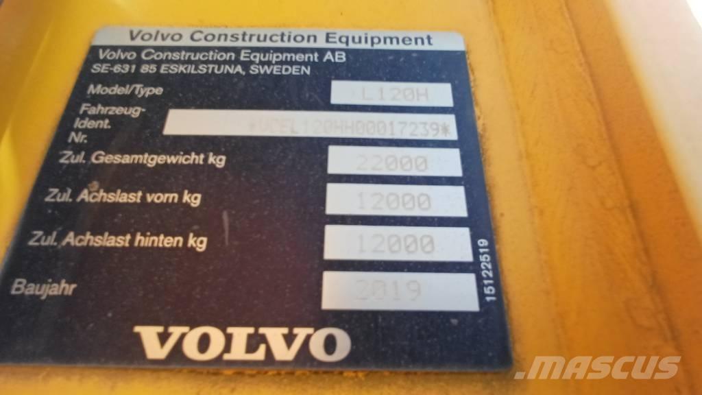 Volvo L 120 H Колесни товарачи
