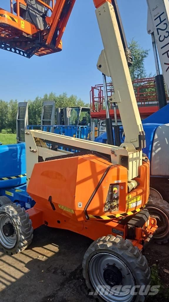 JLG 340 AJ Съчленени стрелови подемници