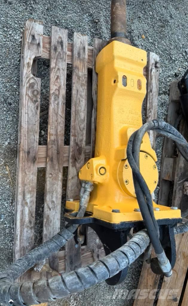 Epiroc BHB 305 Чукове/Раздробители
