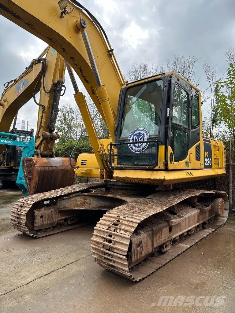 Komatsu PC 220-8 Верижен екскаватор