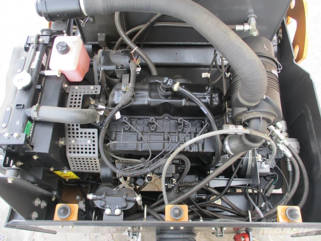 CASE 450 DX Двойни барабанни ролки
