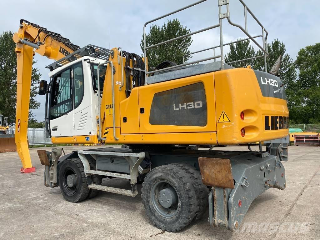 Liebherr LH 30 M Оператори на отпадъци/индустрия
