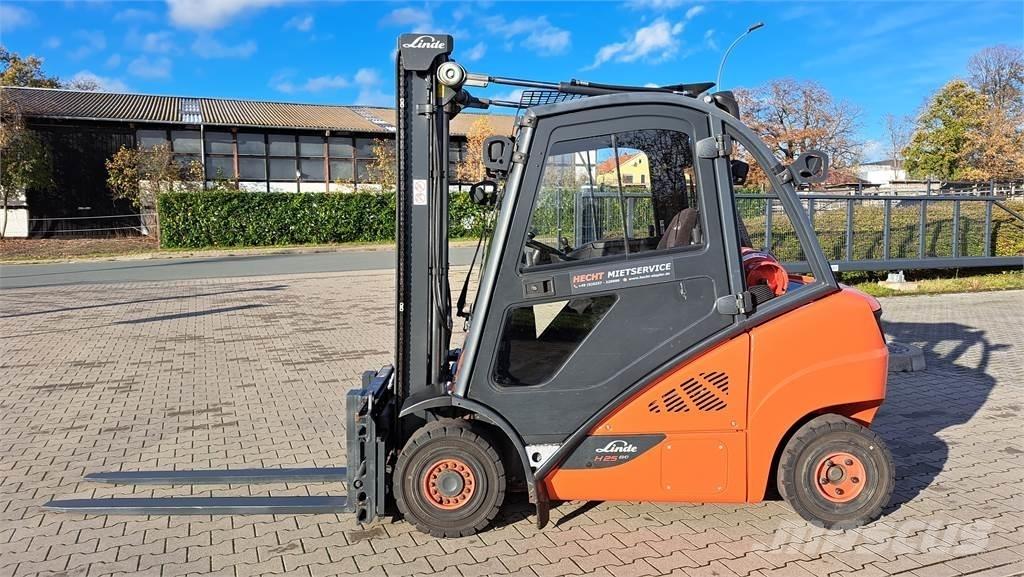 Linde H25T-02 Камиони с АГУ