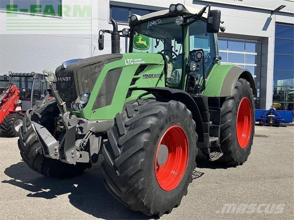 Fendt 822 vario Трактори