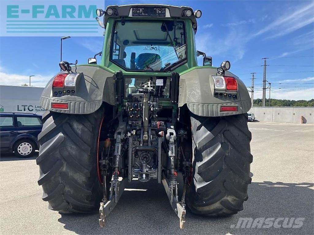 Fendt 822 vario Трактори