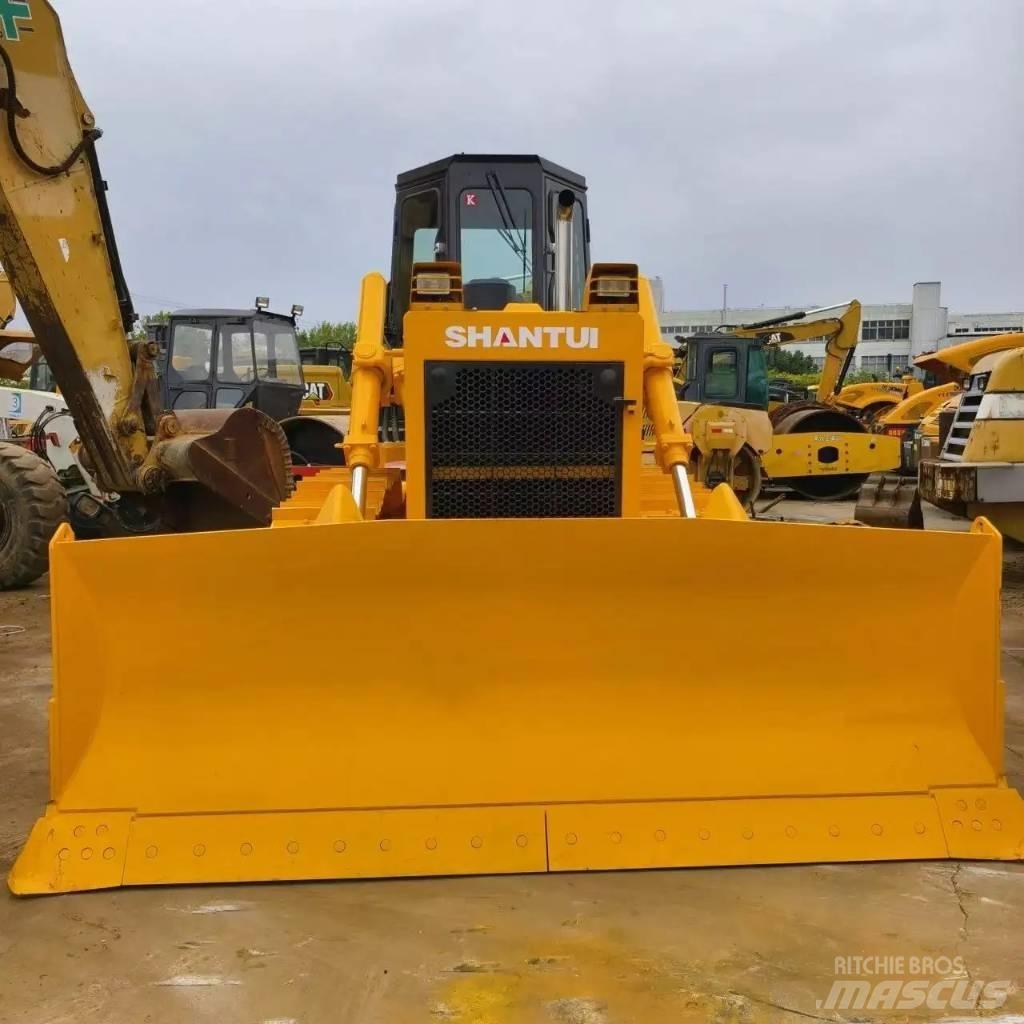 Shantui SD 16 Верижни булдозери
