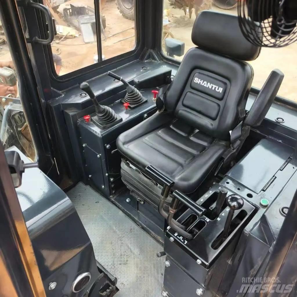 Shantui SD 16 Верижни булдозери
