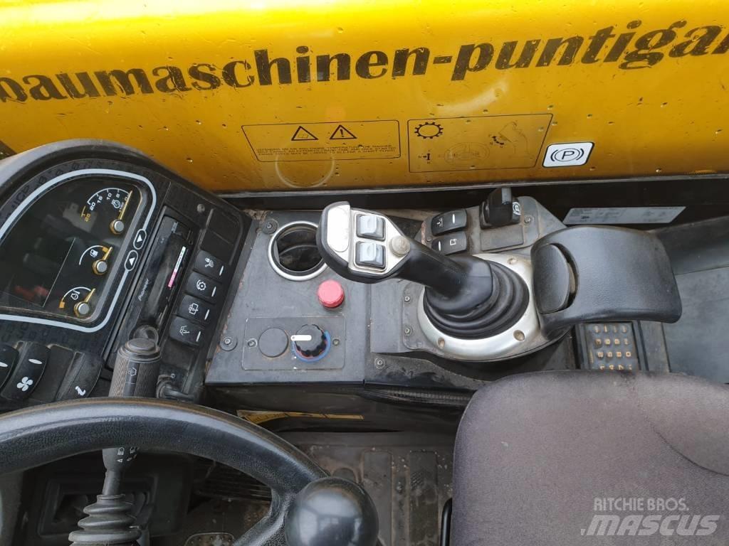 JCB 525-60 Телескопични товарачи