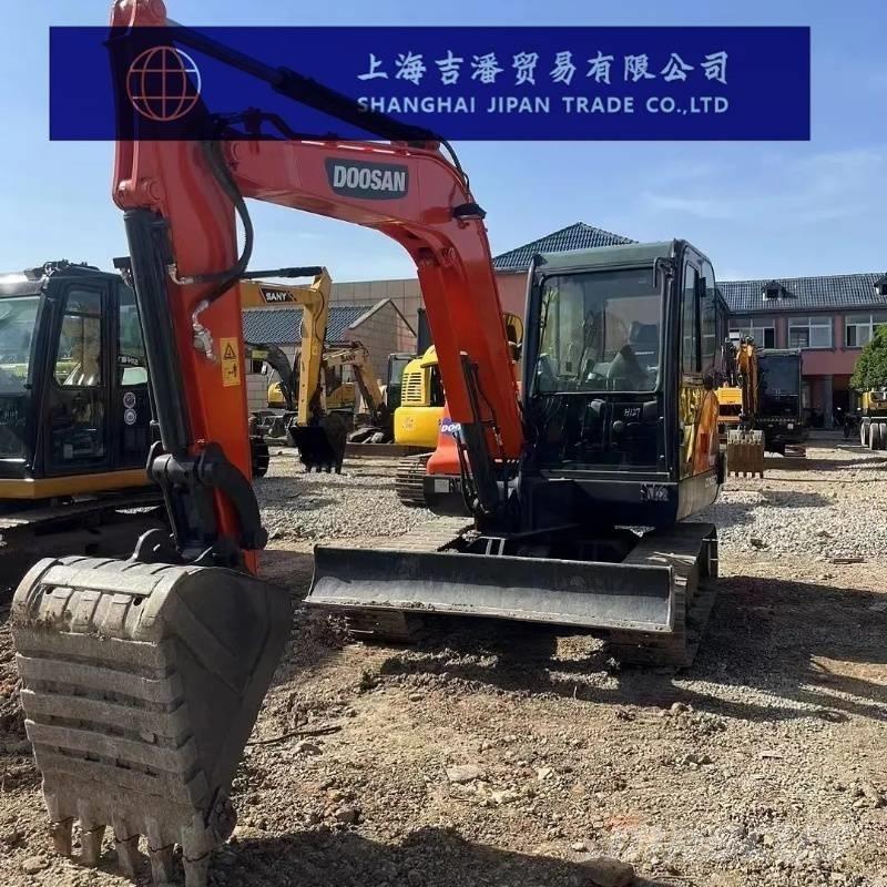 Doosan DX 60 Мини екскаватори < 7 т