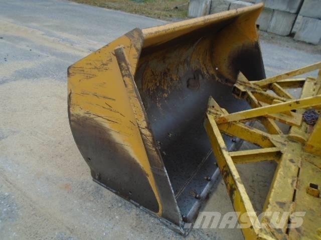 Hitachi ZW 120-6 Колесни товарачи