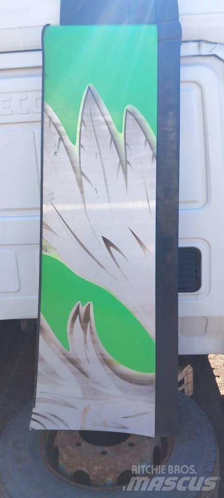 Scania G 400  1804935 Кабини