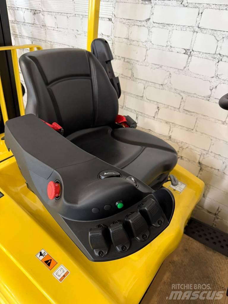 Hyster J1.6XN Електрически вилични кари-повдигачи