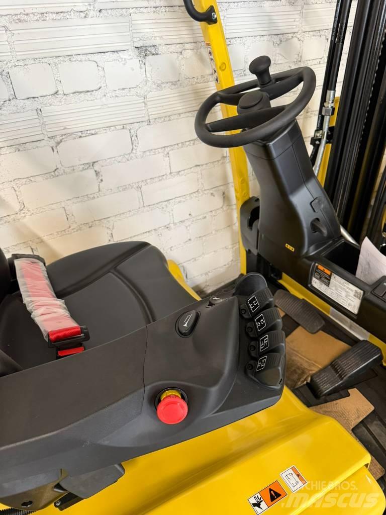 Hyster J1.6XN Електрически вилични кари-повдигачи
