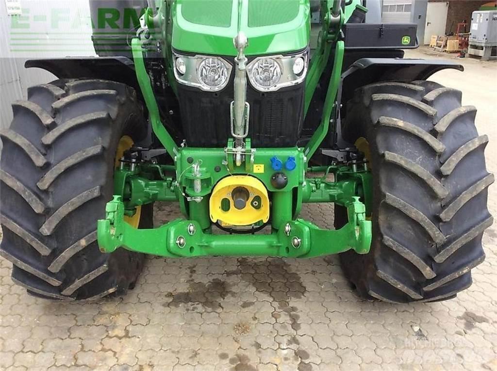 John Deere 6100 m Трактори