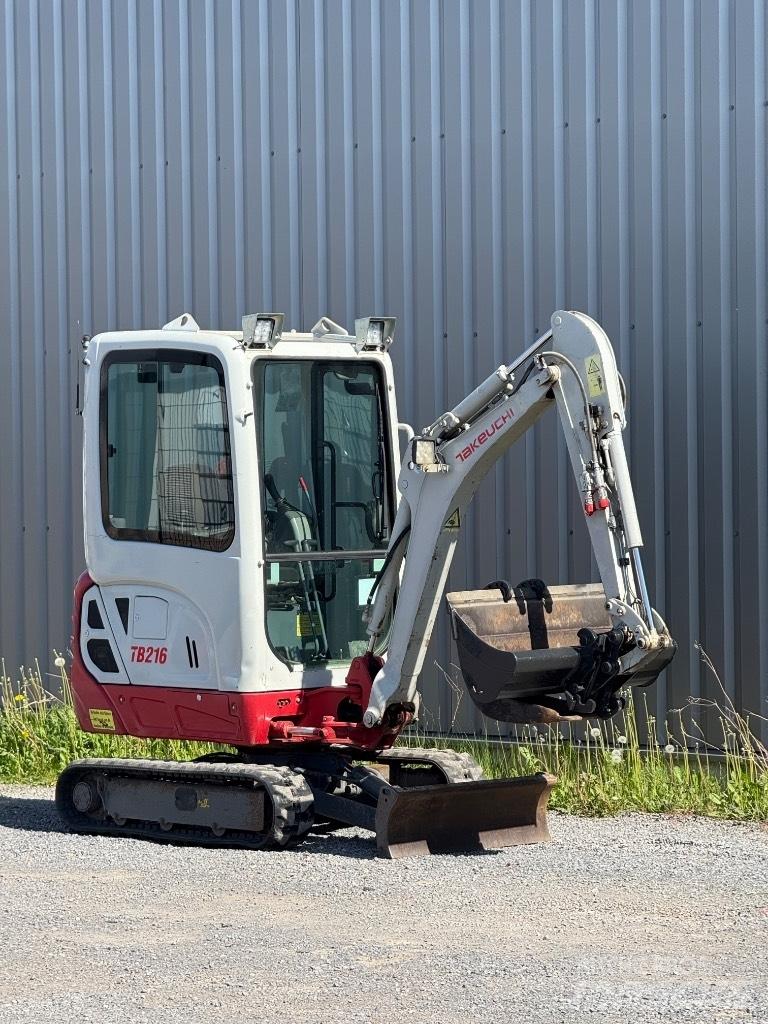 Takeuchi TB 216 Мини екскаватори < 7 т